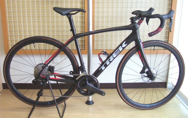 画像1: TREK Domane SL5 105 Di2（トレック ドマーネ エスエル5 105 Di2） (1)