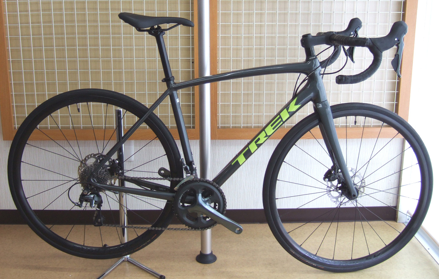 【キャンペーン特価 1万円OFF！】TREK Emonda ALR4（トレック エモンダ ALR4）