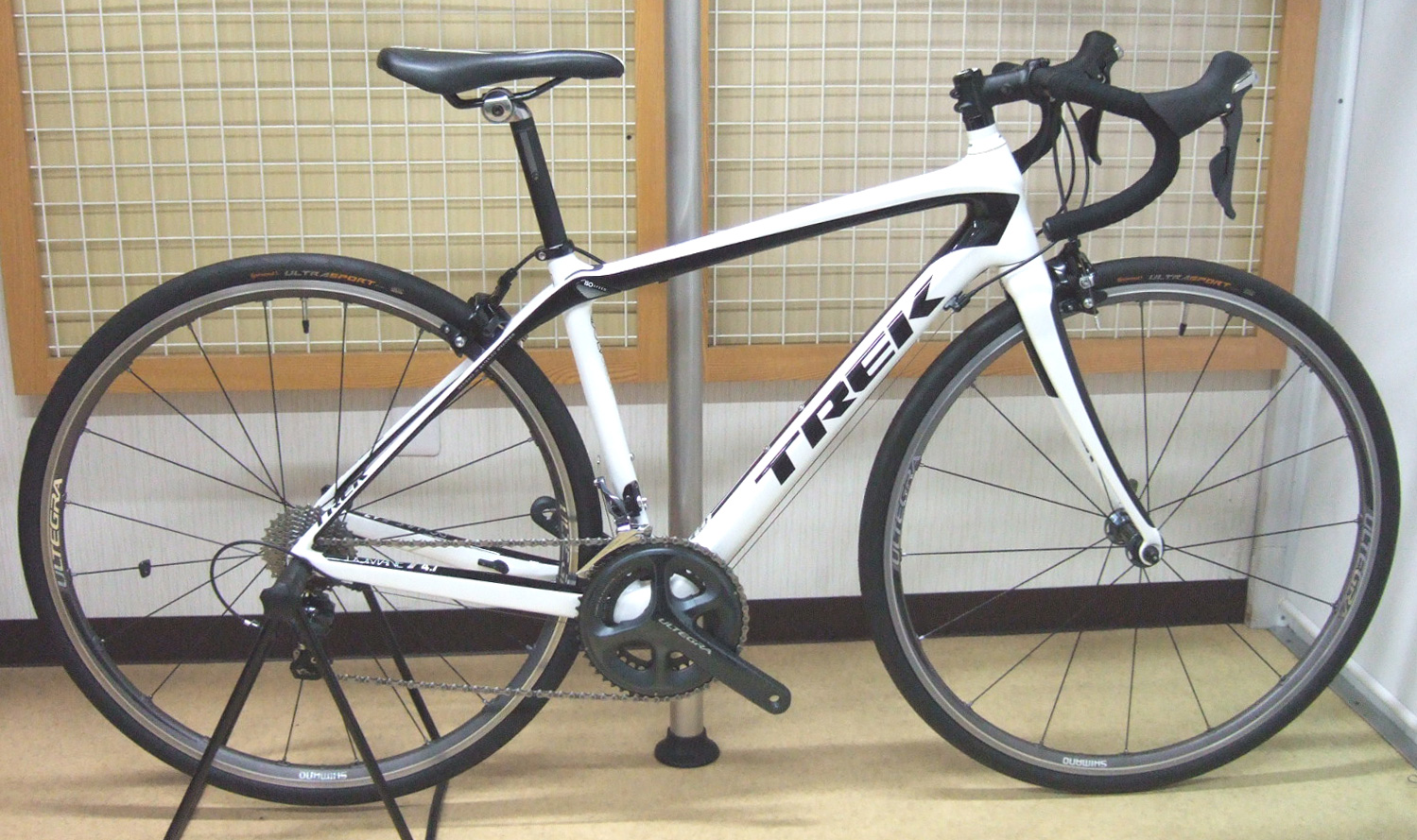 TREK Domane 4.7 ULTEGRA（トレック ドマーネ 4.7 アルテグラ）